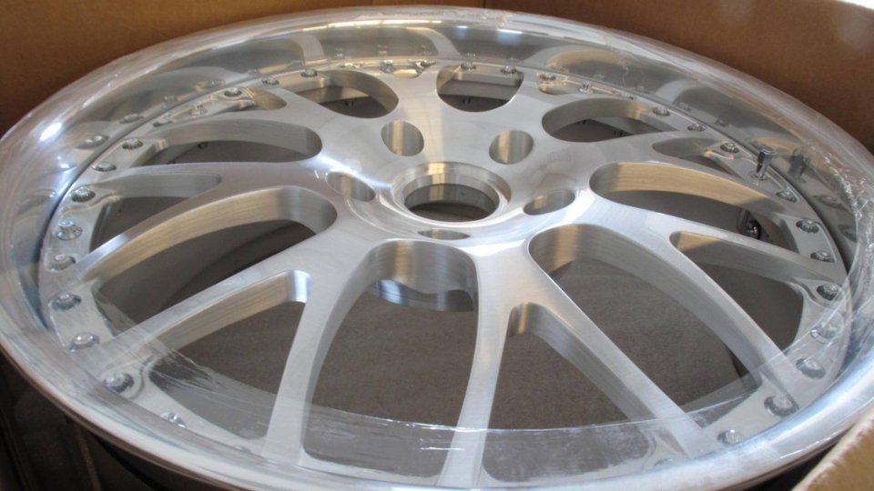 new rim in box